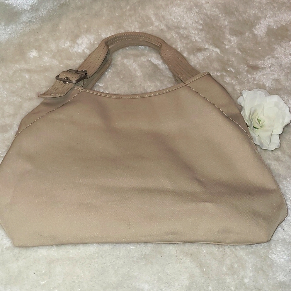Gap beige wrist bag